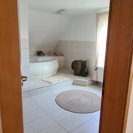 Stilvolle Free Parking, Space, Wlan * Niestetal